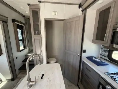 2020 Keystone Montana 3760FL photo 14