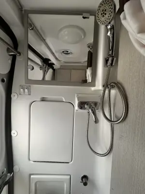 2023 Thor Motor Coach Tellaro 20K photo 37