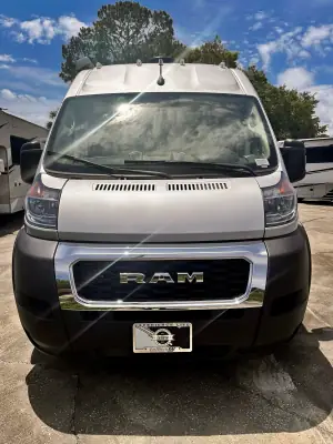 2023 Thor Motor Coach Tellaro 20K photo 4
