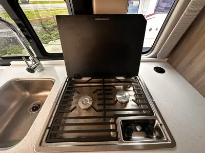 2023 Thor Motor Coach Tellaro 20K photo 28