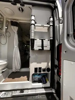 2023 Thor Motor Coach Tellaro 20K photo 43