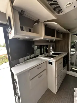 2023 Thor Motor Coach Tellaro 20K photo 24