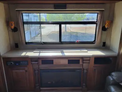 2016 Heartland BIG HORN 3010RE photo 18