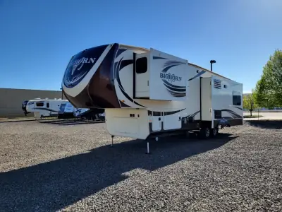 2016 Heartland BIG HORN 3010RE photo 6