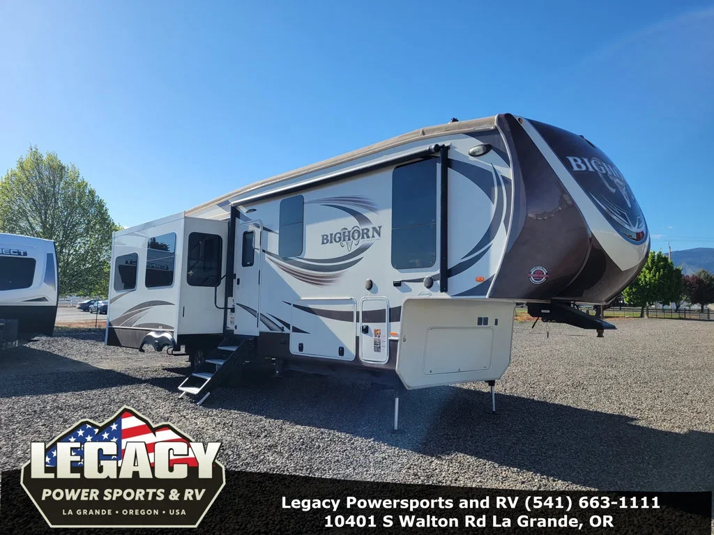 2016 Heartland BIG HORN 3010RE exterior