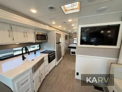 2023 Coachmen Mirada 35OS photo 28