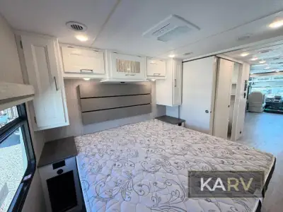 2023 Coachmen Mirada 35OS photo 38