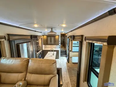 2019 Keystone Montana 3791RD photo 22