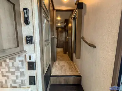 2019 Keystone Montana 3791RD photo 24