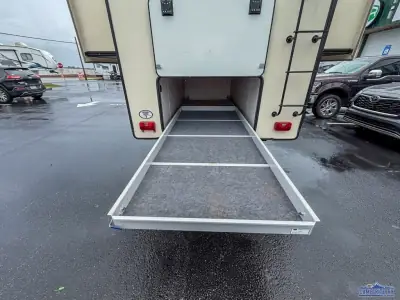 2019 Keystone Montana 3791RD photo 40