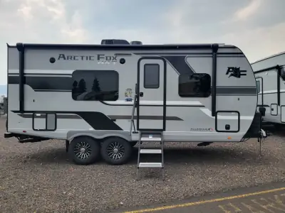 2026 Northwood Mfg ARCTIC FOX NXT 22GT photo 2
