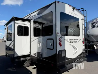2023 Outdoors Glacier Peak Titanium Series F27KVS photo 19