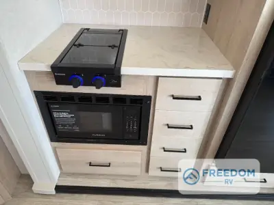 2027 Ember Touring Edition 2300MLL photo 32