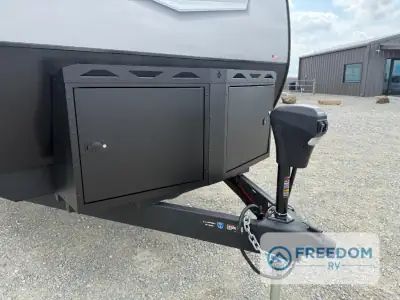 2027 Ember Touring Edition 2300MLL photo 9