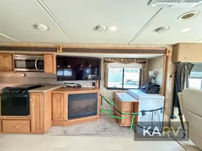 2015 Winnebago Sightseer 35G photo 15