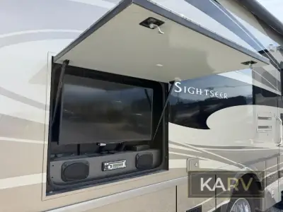 2015 Winnebago Sightseer 35G photo 9