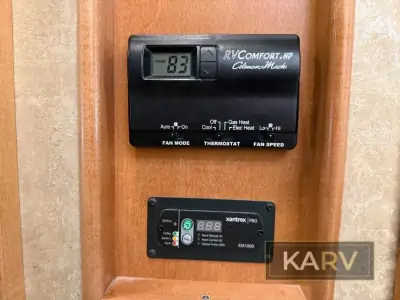 2015 Winnebago Sightseer 35G photo 37