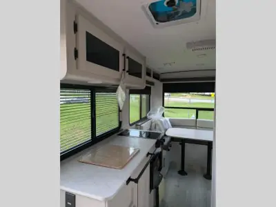 2027 Coachmen American Spirit Bijou 16RDB photo 10
