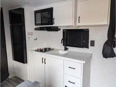 2025 Jayco Jay Flight SLX 175FQ photo 6