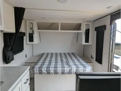 2025 Jayco Jay Flight SLX 175FQ photo 8