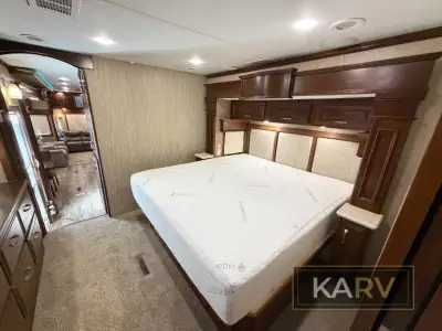 2017 Drv Mobile Suites 44 Houston photo 35