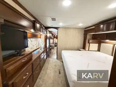 2017 Drv Mobile Suites 44 Houston photo 47