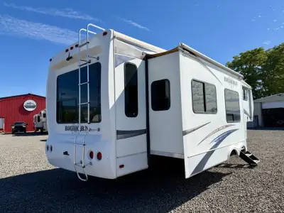 2012 Heartland BIGHORN 3185RL photo 4