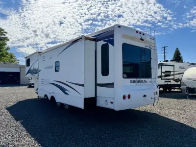 2012 Heartland BIGHORN 3185RL photo 3