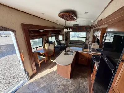 2012 Heartland BIGHORN 3185RL photo 6
