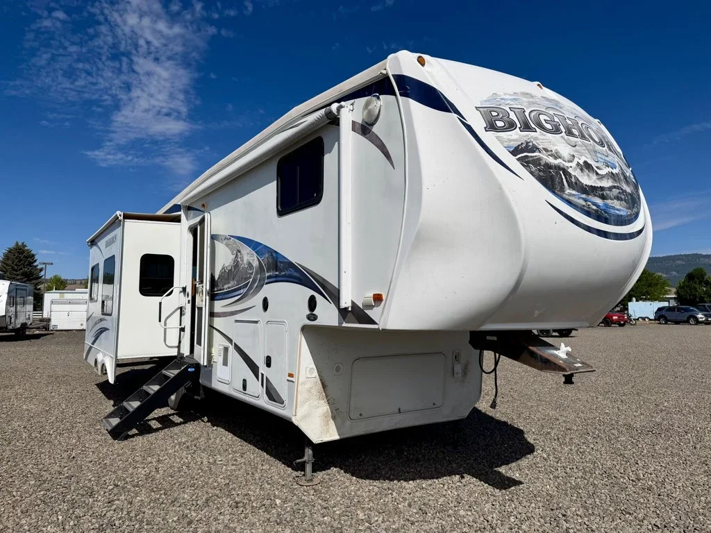 2012 Heartland BIGHORN 3185RL exterior
