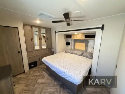 2023 Palomino Puma Destination 37PFL photo 11