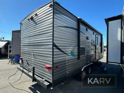 2018 Coachmen Catalina SBX 221TBS photo 5
