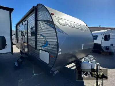 2018 Coachmen Catalina SBX 221TBS