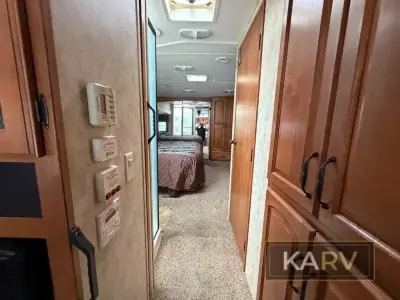 2010 Keystone Montana 2955 RL photo 15
