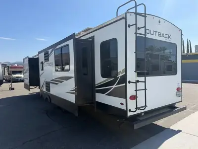 2023 Keystone Outback 330RL photo 7