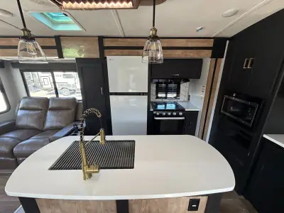 2023 Keystone Outback 330RL photo 15