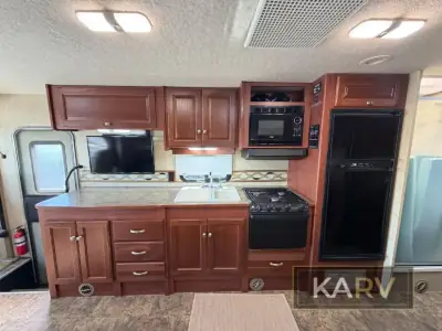 2014 Winnebago Vista 31KE photo 14