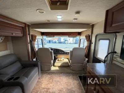 2014 Winnebago Vista 31KE photo 29