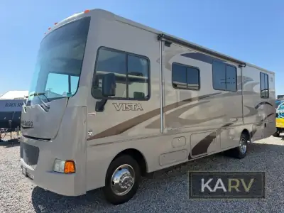 2014 Winnebago Vista 31KE photo 3