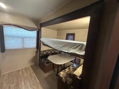 2015 Jayco EAGLE 34.5 photo 9