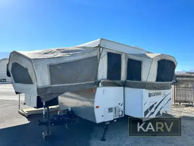 2008 Forest River Rockwood Pop-up Camper photo 2