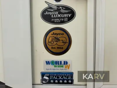 2019 Jayco North Point 315RLTS photo 7