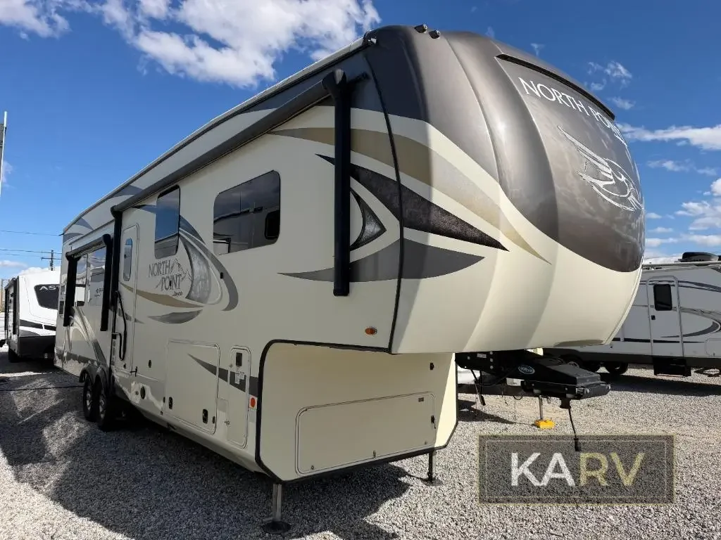 2019 Jayco North Point 315RLTS exterior