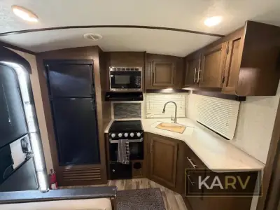 2020 Keystone Cougar Half-Ton 24SABWE photo 12