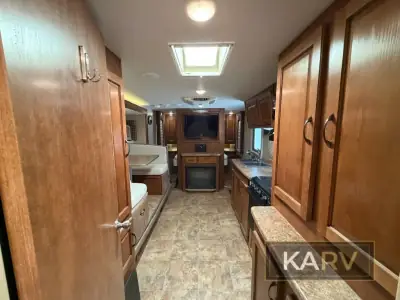 2016 Lance Lance Travel Trailers 2295 photo 21