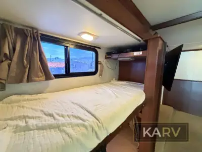 2011 Fleetwood Bounder Classic 34B photo 21