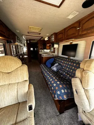 1997 Country Coach Magna 360 Tribute photo 8