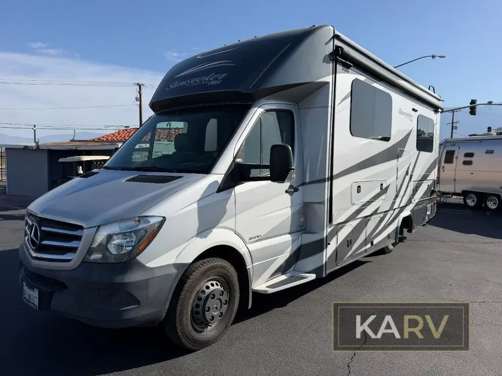 2018 Forest River Sunseeker MBS 2400W exterior