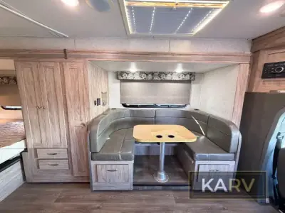 2018 Forest River Sunseeker MBS 2400W photo 20