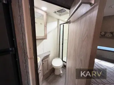 2018 Forest River Sunseeker MBS 2400W photo 26